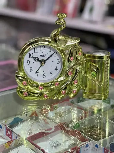 🦚 Peacock Table Clock – Timeless